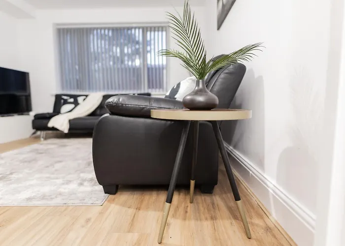 Spacious & Cosy In Manchester