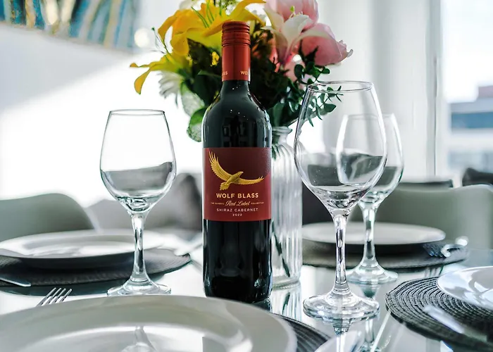 2 Bedroom Penthouse With Balcony By Host A Manchester