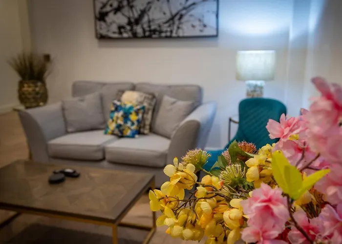 Cosy Retreat - Steps From Spinningfields - Pass The Keys *