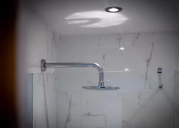 Stunning Split Floor Flat By Victoria - Pass The Keys מנצ'סטר