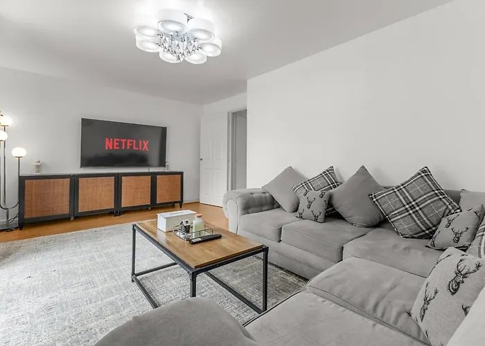 Tatil Evi New Modern Townhouse Free Parking