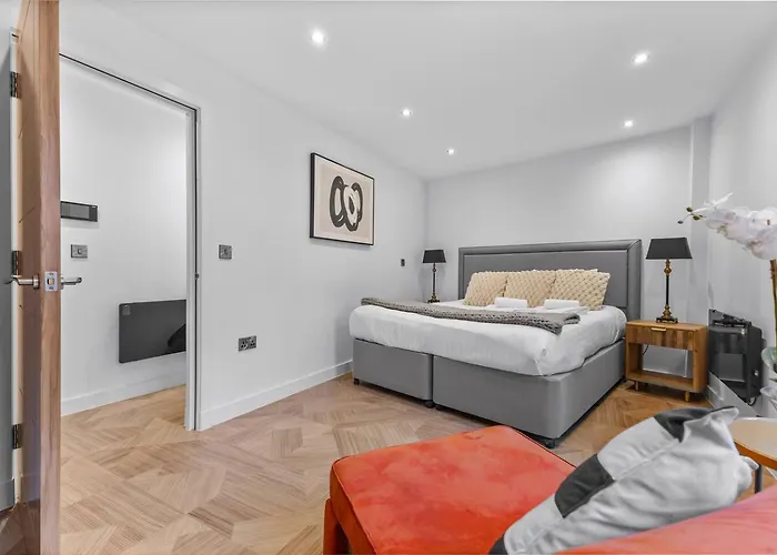 Penthouse Perfect For Couples - By Ao Arena - Pass The Keys 맨체스터