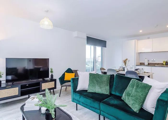 Modern 2 Bed With Balcony By Host A Μάντσεστερ