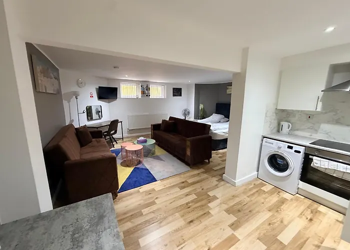 Mk Apartments, Chorlton, Car Park * マンチェスター