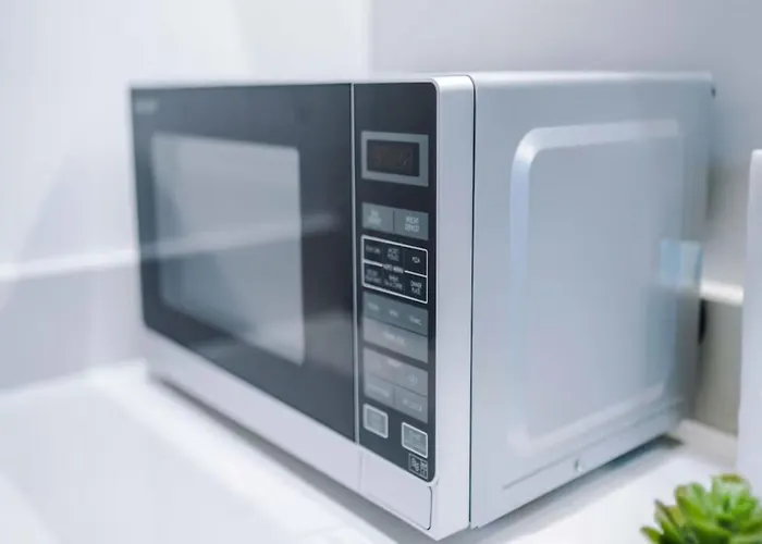 Modern Spacious Sleeps 5 Free High-speed Wi-fi Apartman *