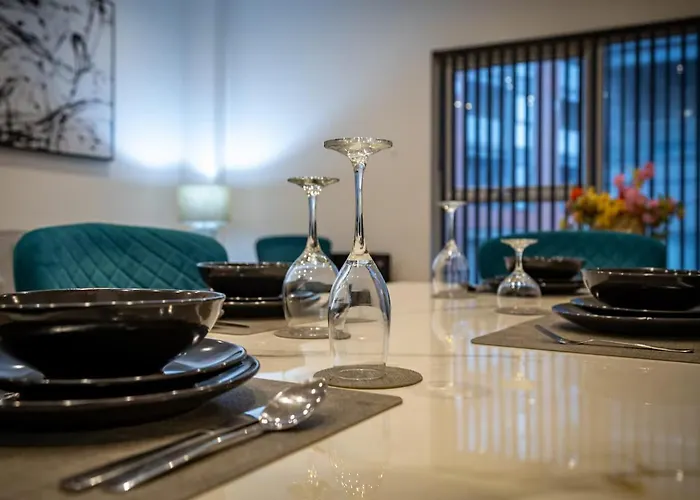 Cosy Retreat - Steps From Spinningfields - Pass The Keys