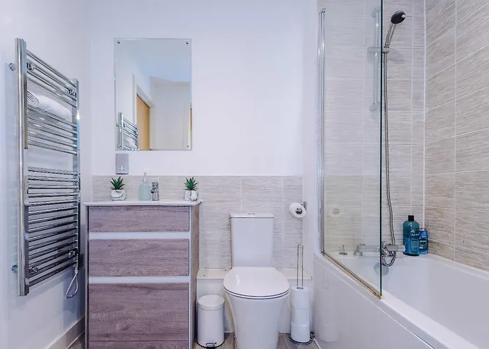 Modern 2 Bed With Balcony By Host A Apartmán Manchester