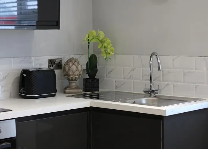 Daire Comfort 2br By Eason Short Lets Denton