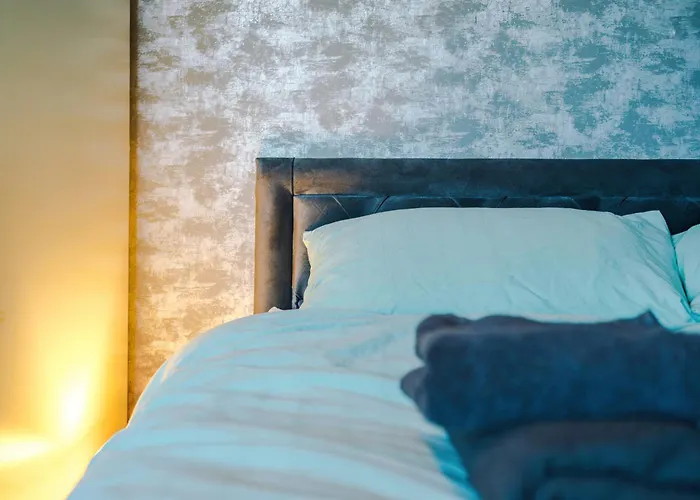 3br By Kammili With Free Parking & Fast Access