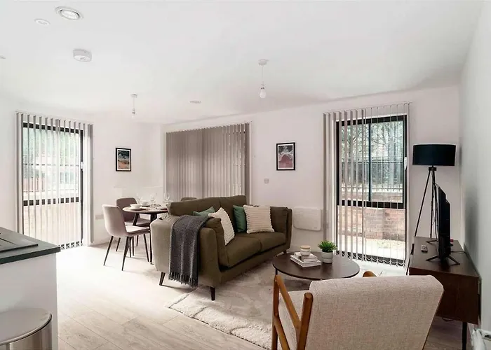 Contemporary 2bed Near Etihad * Manchester