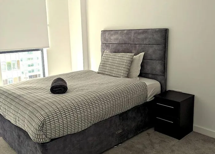 Sleeps 4 Ensuite - Parking & Cityview * Manchester