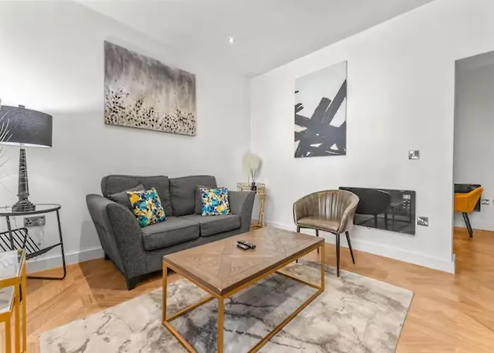 Duplex - Walk Ao Arena & Deansgate - Pass The Keys Apartment