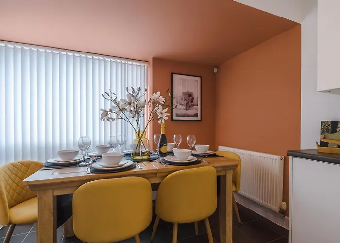 Stunning 3-bdrm House In Manchester-modern&comfort Appartement