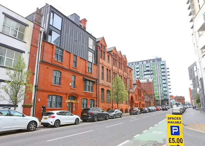 Daire Beautifully 3bed Restored - Pass The Keys