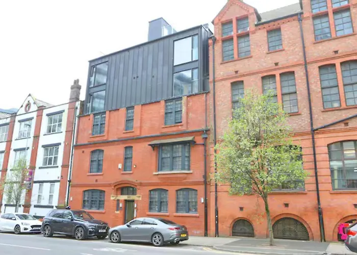 Beautiful Newly Built Flat - Walk To Centre - Pass The Keys Apartment *