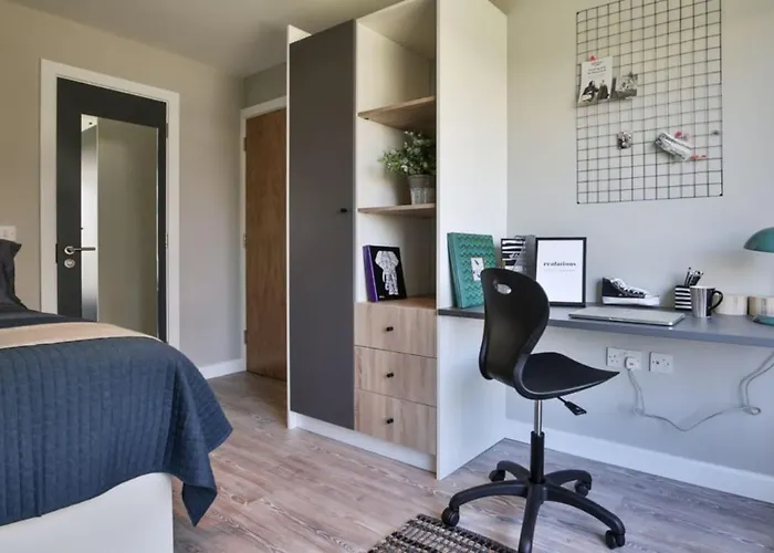 For Students Only - Victoria Point In Apartament