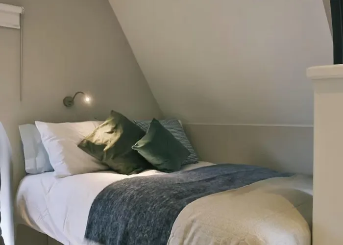 Appartement For Students Only - The Chapel In *