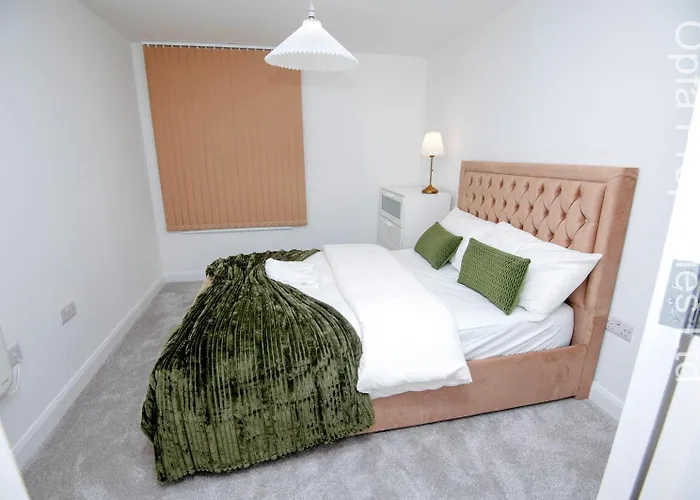 Opfa Luxury Apartment *