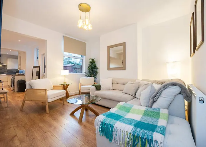 Goulder House * Manchester