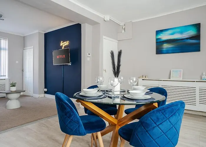 Stunning 2br House In Near Etihad And Coop Arena