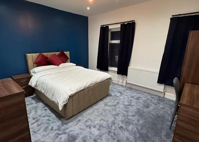 Mayford Shared House Manchester