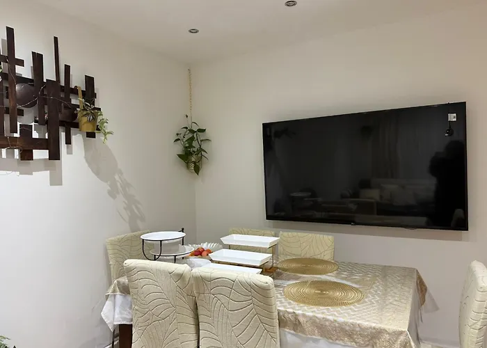 Modern Double Near Centre *