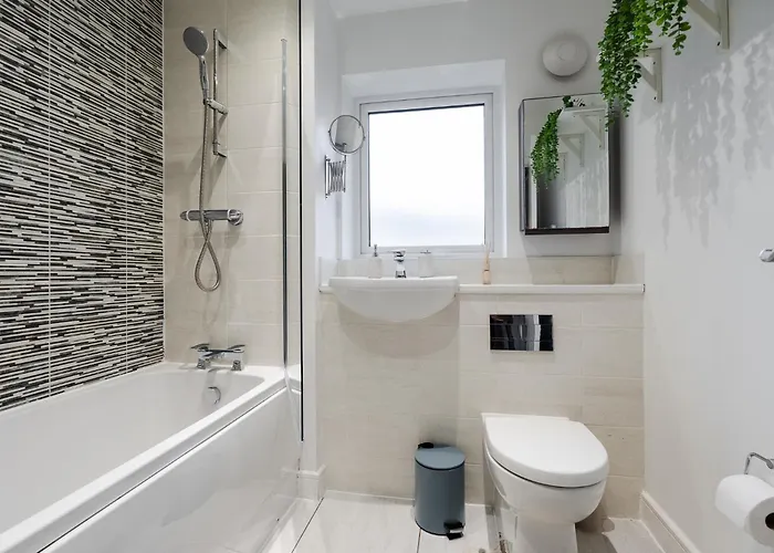 Feriehus E-haven - Etihad-coop Live-free Parking-pool Table Manchester