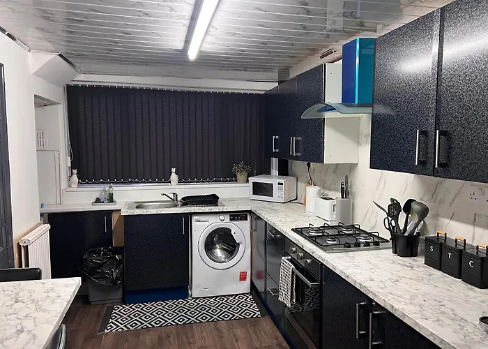 The Bee's Nest 펜션 *