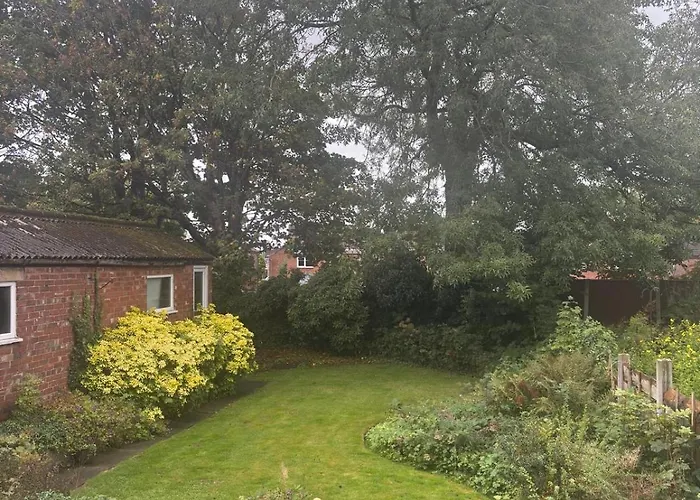 Villa Heaton Park Free Parking Manchester