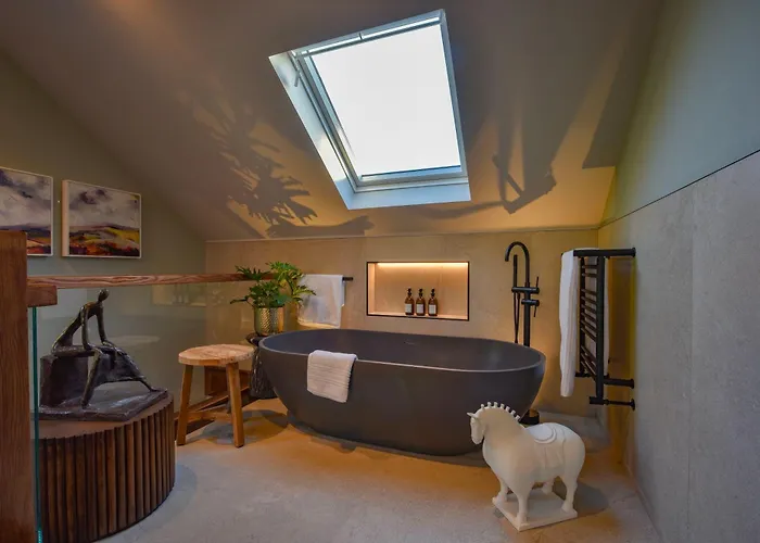 The Coach House Вилла