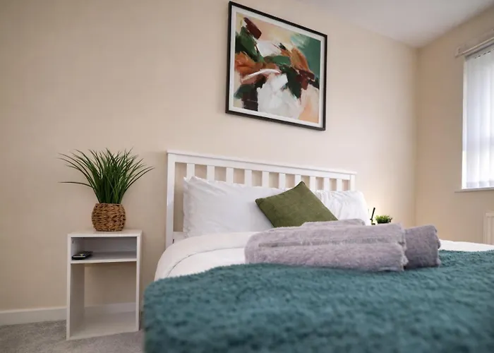 بيت للعطل Spacious 3-bed House With Private Yard