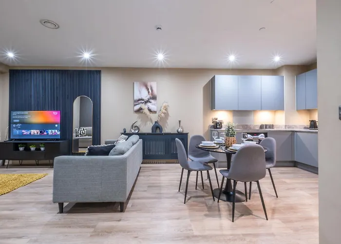 Stylish Townhouse, Parking, Near Ao Arena Mánchester