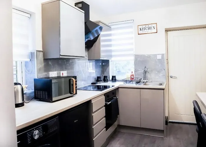 Cosy Luxe With Fresh Bakes Holiday home *