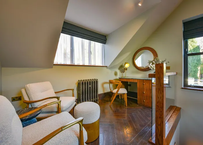 Вилла The Coach House *