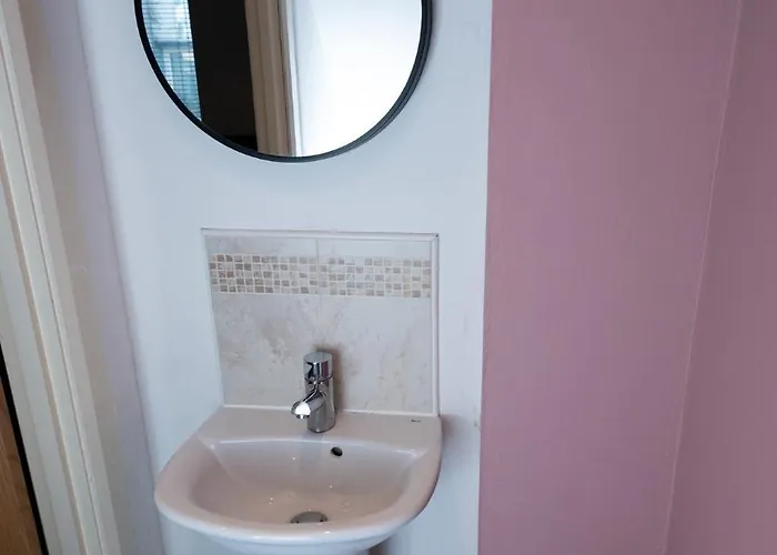 Family 3 Bedroom House By Guestz Tatil Evi *