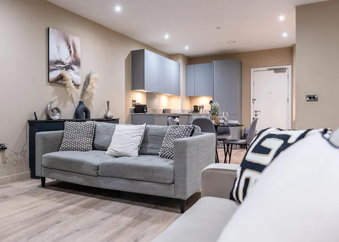 Сasa de vacaciones Stylish Townhouse, Parking, Near Ao Arena