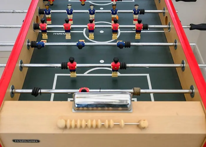 The Vibe & Play Hangout - Hot Tub Retreat Сasa de vacaciones