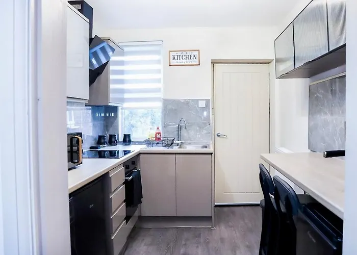 Vakantiehuis Cosy Luxe With Fresh Bakes Manchester