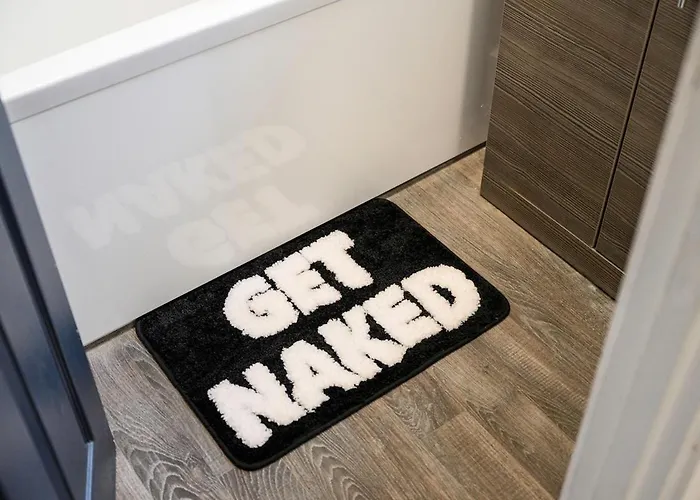 The Vibe & Play Hangout - Hot Tub Retreat Сasa de vacaciones Mánchester