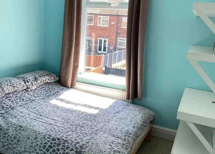 Semesterbostad Lovely Victorian House In Levenshulme, *