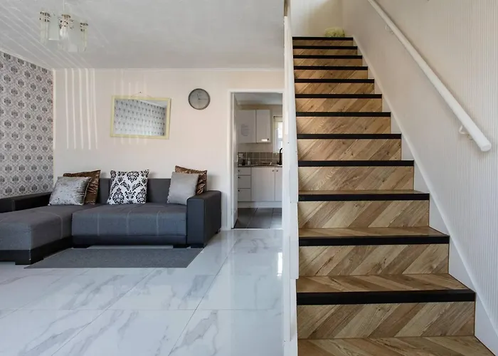 2 Bedroom Eith 3 Beds Sofa Bed Near Stadium