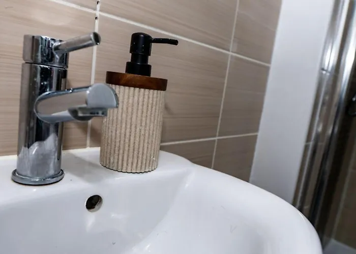 Etihad Coop Arena Centre Gasthof