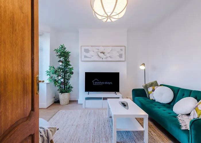 Free Park Stunning 3bedroom In *