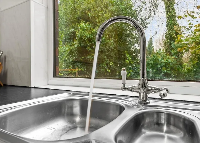 Premium Failsworth - Sleeps Up To 7! Manchester