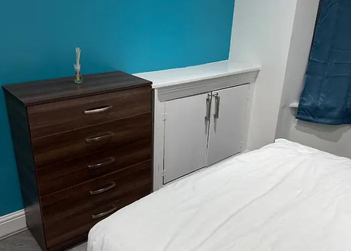 Mayford Shared House