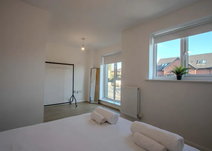 Dom wakacyjny Modern 2-bed In Swinton By Mcpi Hosting, Perfect For Families & Contractors