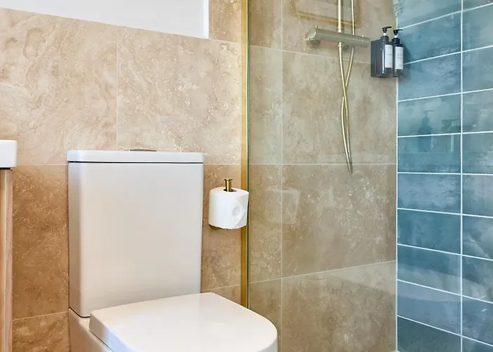 Stylish 4 Bed In Old Trafford Next To Mufc Casa vacanze *