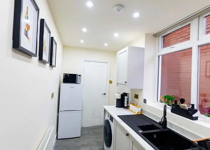 Paradise Nestv Villa Manchester