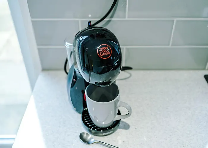 Stylish 2br House For 4 In With Parking * Mánchester