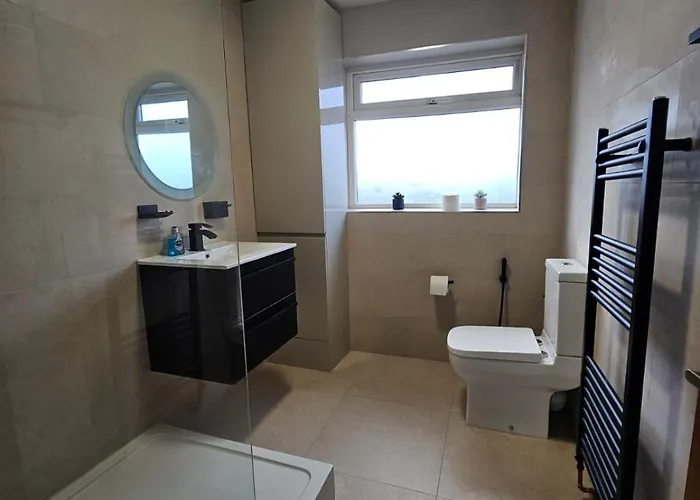 Modern & Bright 3br Near Ctr! מנצ'סטר